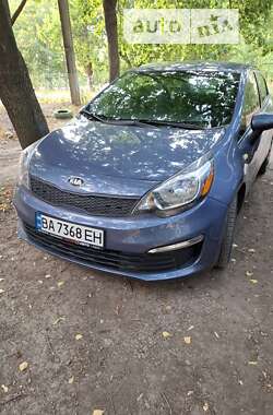 Седан Kia Rio 2015 в Кропивницком