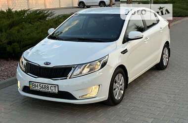 Седан Kia Rio 2012 в Одесі