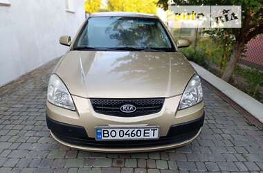 Хетчбек Kia Rio 2008 в Тернополі