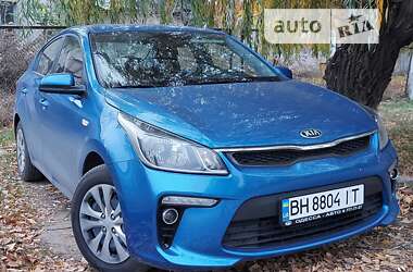 Седан Kia Rio 2019 в Одессе