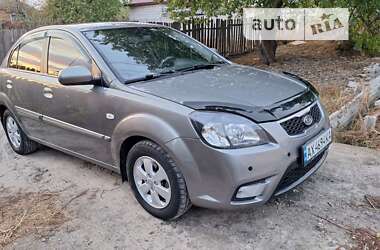 Седан Kia Rio 2011 в Харкові