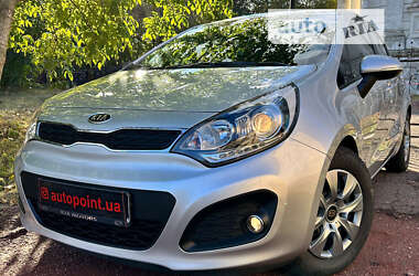 Хетчбек Kia Rio 2012 в Сумах