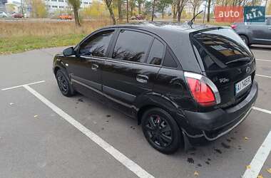 Хетчбек Kia Rio 2006 в Києві