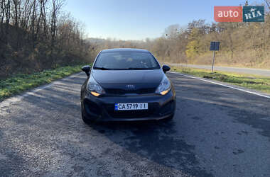 Хетчбек Kia Rio 2012 в Звенигородці