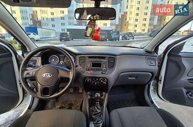 Седан Kia Rio 2011 в Вінниці