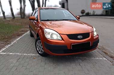 Седан Kia Rio 2007 в Запоріжжі