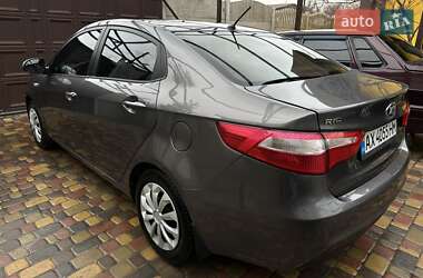 Седан Kia Rio 2013 в Харькове