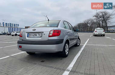 Седан Kia Rio 2007 в Одессе