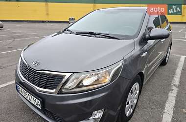 Седан Kia Rio 2013 в Кропивницькому