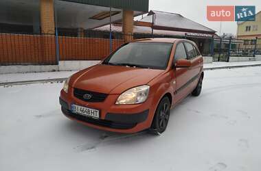 Хетчбек Kia Rio 2008 в Полтаві