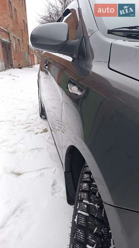 Седан Kia Rio 2013 в Сумах