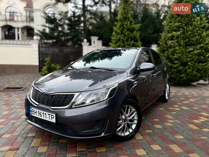 Седан Kia Rio 2012 в Одесі