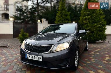 Седан Kia Rio 2012 в Одесі