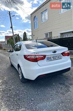 Седан Kia Rio 2012 в Первомайську