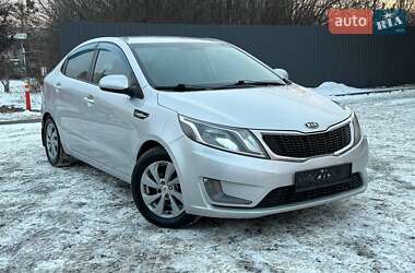 Седан Kia Rio 2012 в Харкові