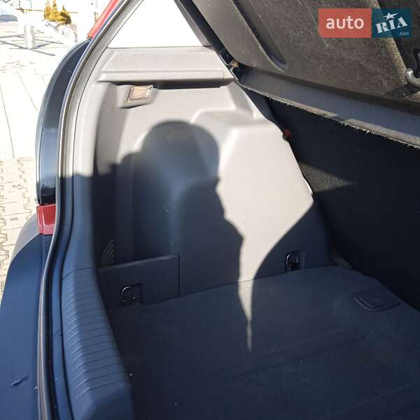 Хэтчбек Kia Rio 2005 в Черновцах