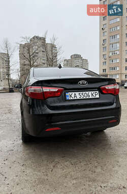 Седан Kia Rio 2012 в Сумах