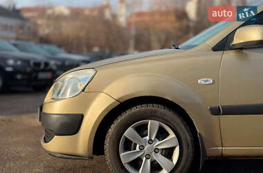 Хетчбек Kia Rio 2008 в Вінниці