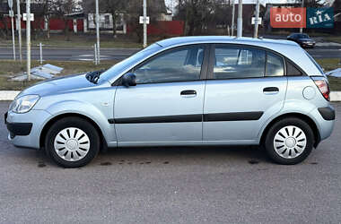 Хетчбек Kia Rio 2008 в Черкасах