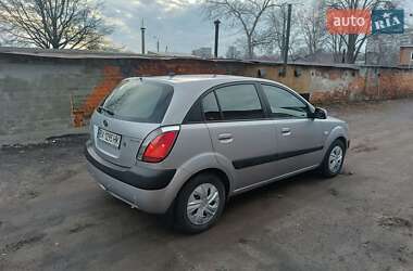 Хетчбек Kia Rio 2006 в Білій Церкві