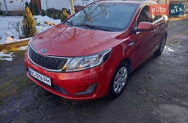 Седан Kia Rio 2012 в Львове