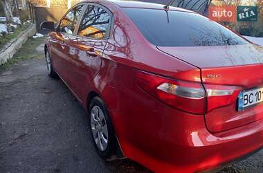 Седан Kia Rio 2012 в 