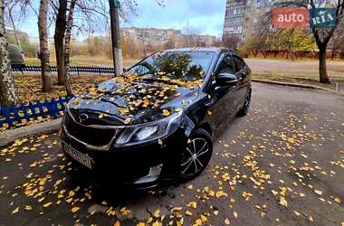 Седан Kia Rio 2013 в Краматорську