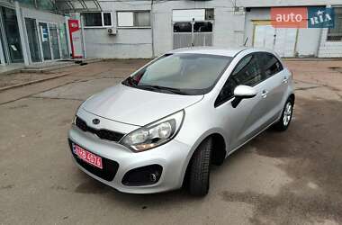 Хетчбек Kia Rio 2012 в Чернігові