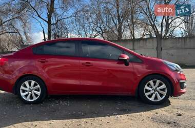 Седан Kia Rio 2016 в Запоріжжі