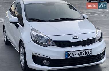 Седан Kia Rio 2016 в Киеве