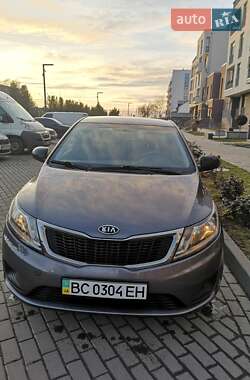 Седан Kia Rio 2012 в 