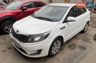 Седан Kia Rio 2012 в Києві