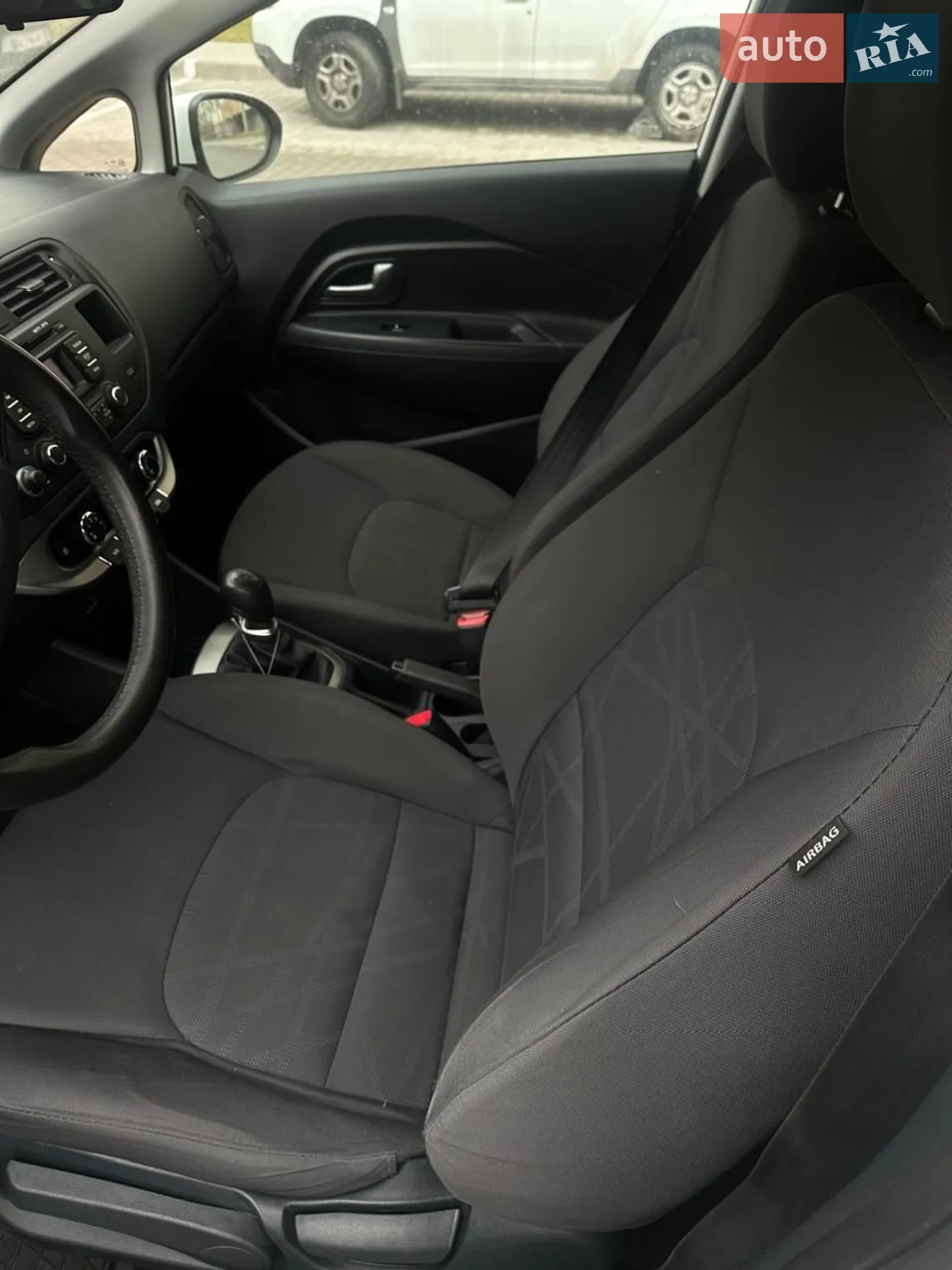 2013 Kia Rio - мініатюра 8