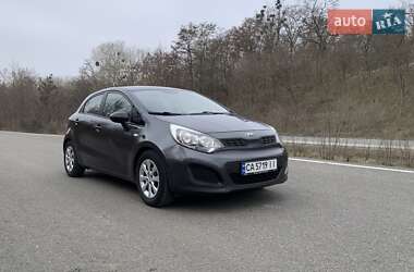 Хэтчбек Kia Rio 2012 в Звенигородке