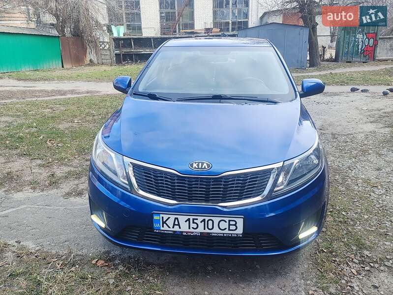 Седан Kia Rio 2011 в Києві