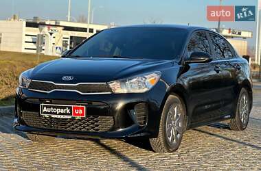 Седан Kia Rio 2019 в Львове