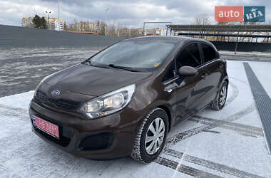 Хэтчбек Kia Rio 2012 в Каменец-Подольском