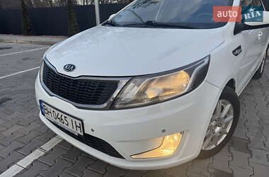 Седан Kia Rio 2012 в Одессе