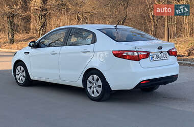 Седан Kia Rio 2012 в Білій Церкві