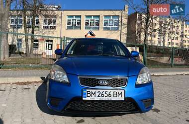 Хэтчбек Kia Rio 2011 в Львове