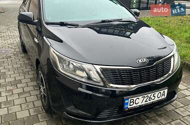 Седан Kia Rio 2013 в Львове