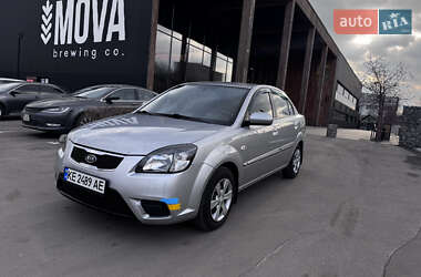 Седан Kia Rio 2011 в Днепре