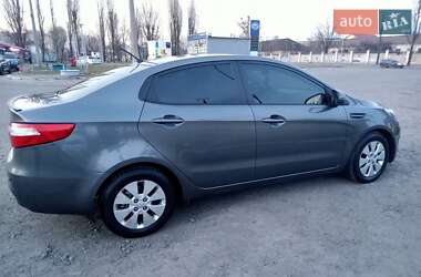 Седан Kia Rio 2012 в Киеве