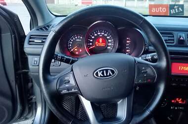 Седан Kia Rio 2012 в Києві