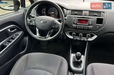 Седан Kia Rio 2013 в Києві