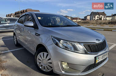 Седан Kia Rio 2012 в Києві