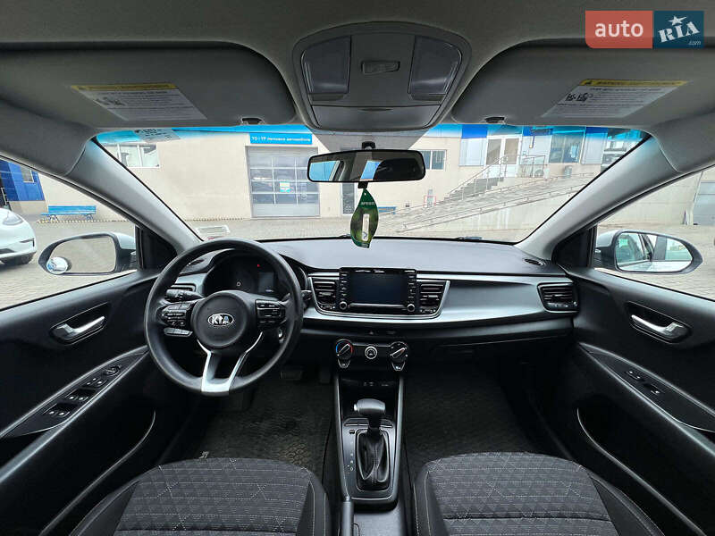 Седан Kia Rio 2018 в Одесі