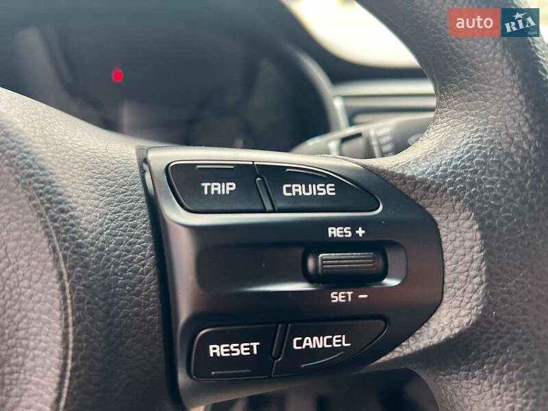 Седан Kia Rio 2018 в Одесі