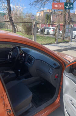 Седан Kia Rio 2006 в 