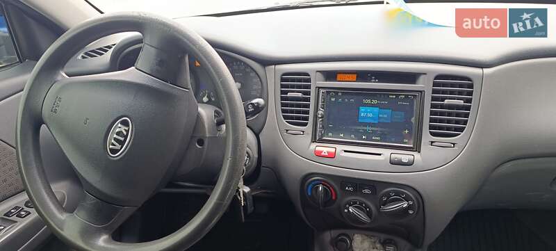 Седан Kia Rio 2008 в Харькове